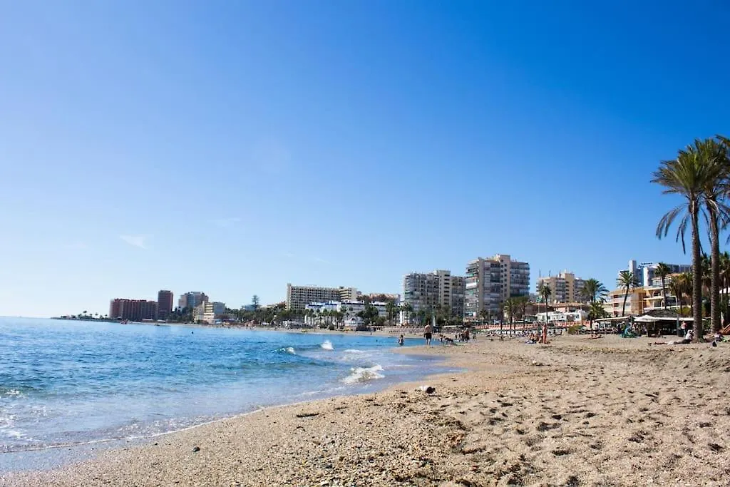 Wonderful Studio Apartment On The Beachfront Benalmádena